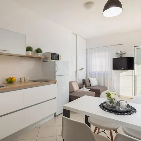 Apartments Tihi III Vodice Exterior photo