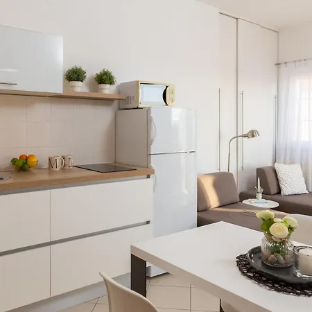 Apartments Tihi III Vodice Exterior photo