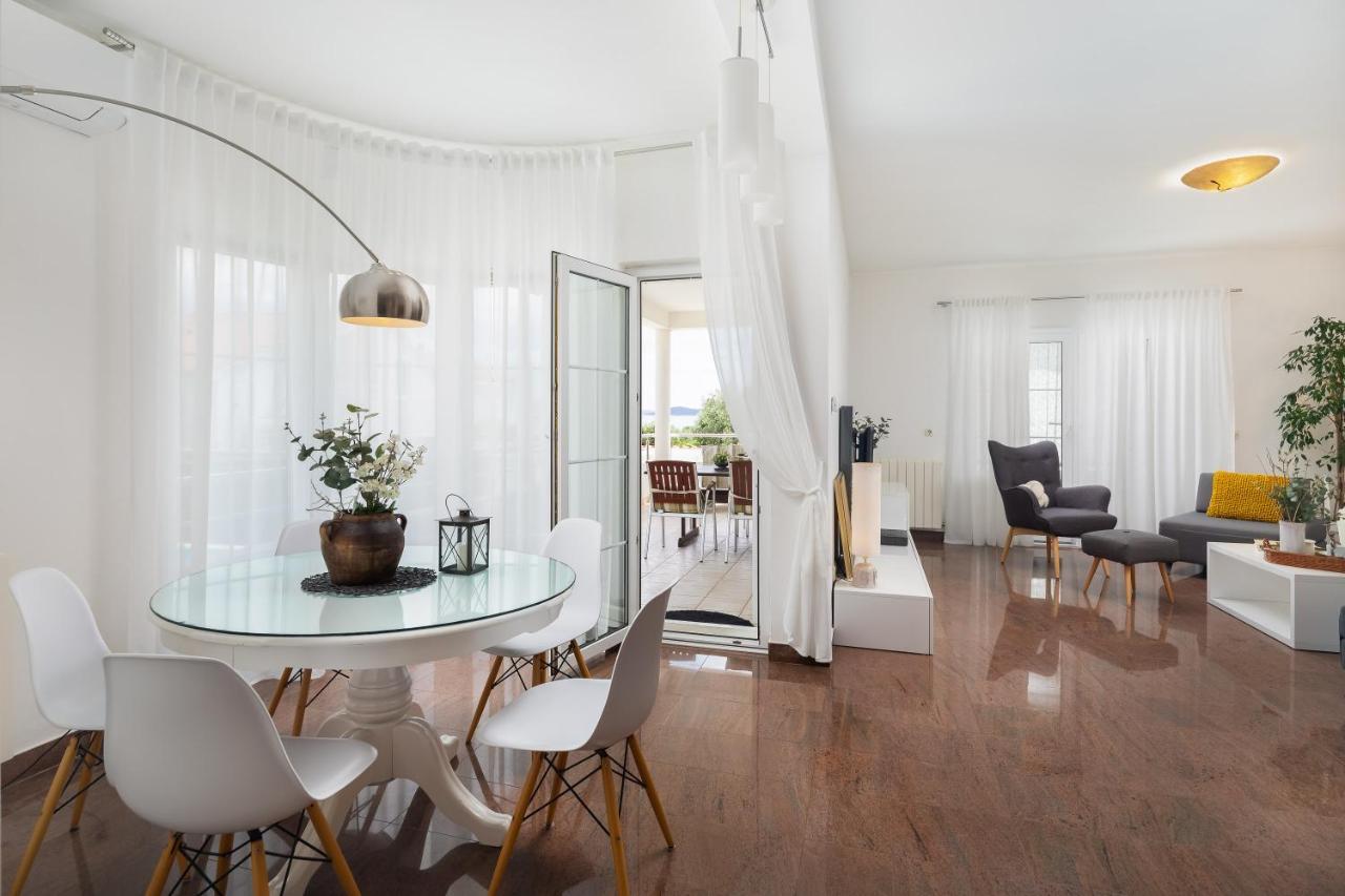 Tihi Iii Apartment Vodice