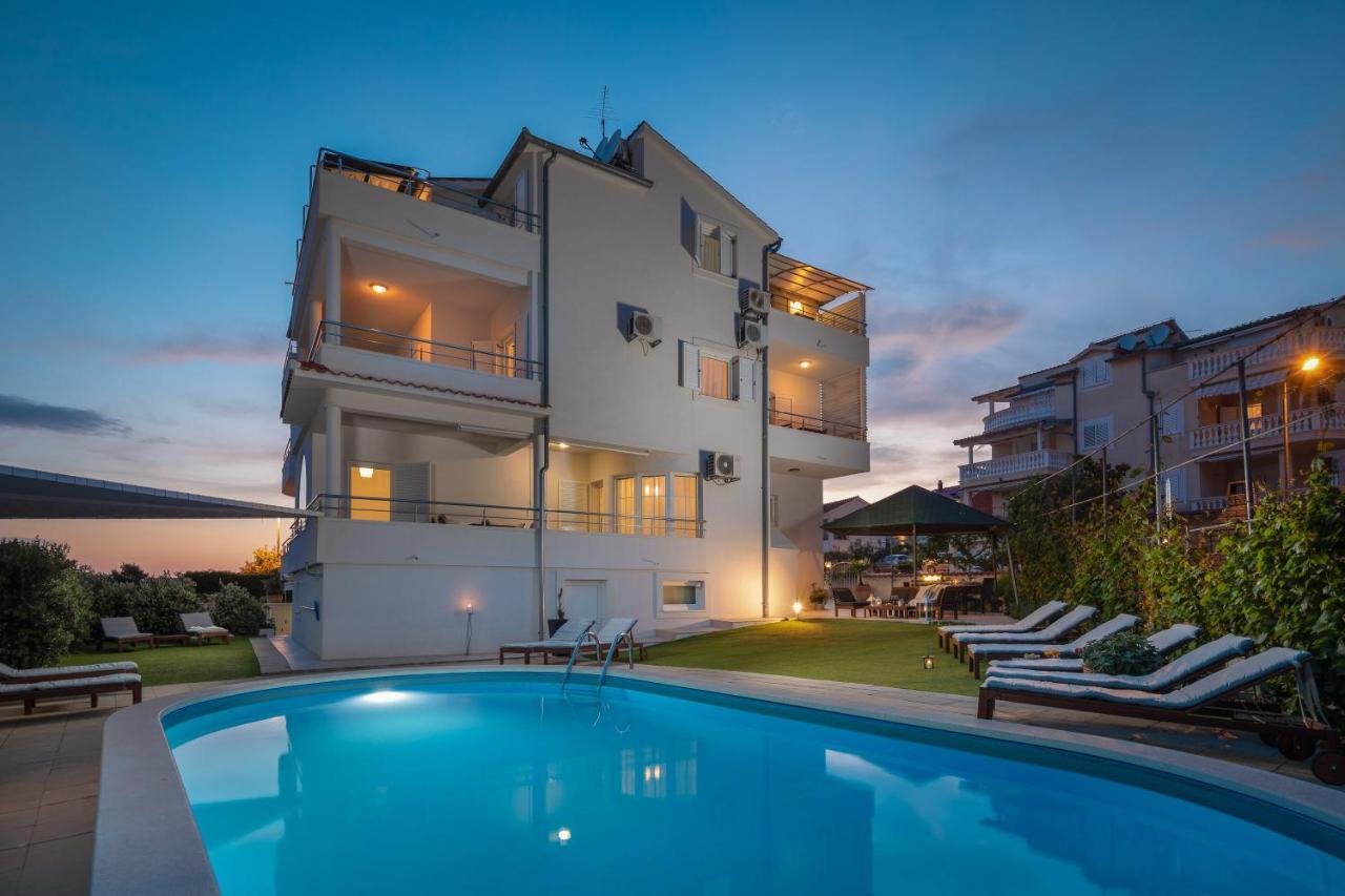Tihi Iii Apartment Vodice