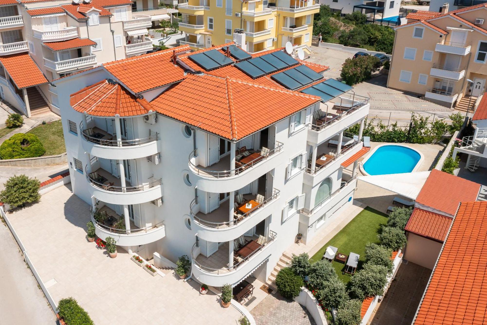 Apartment Tihi Iii Vodice