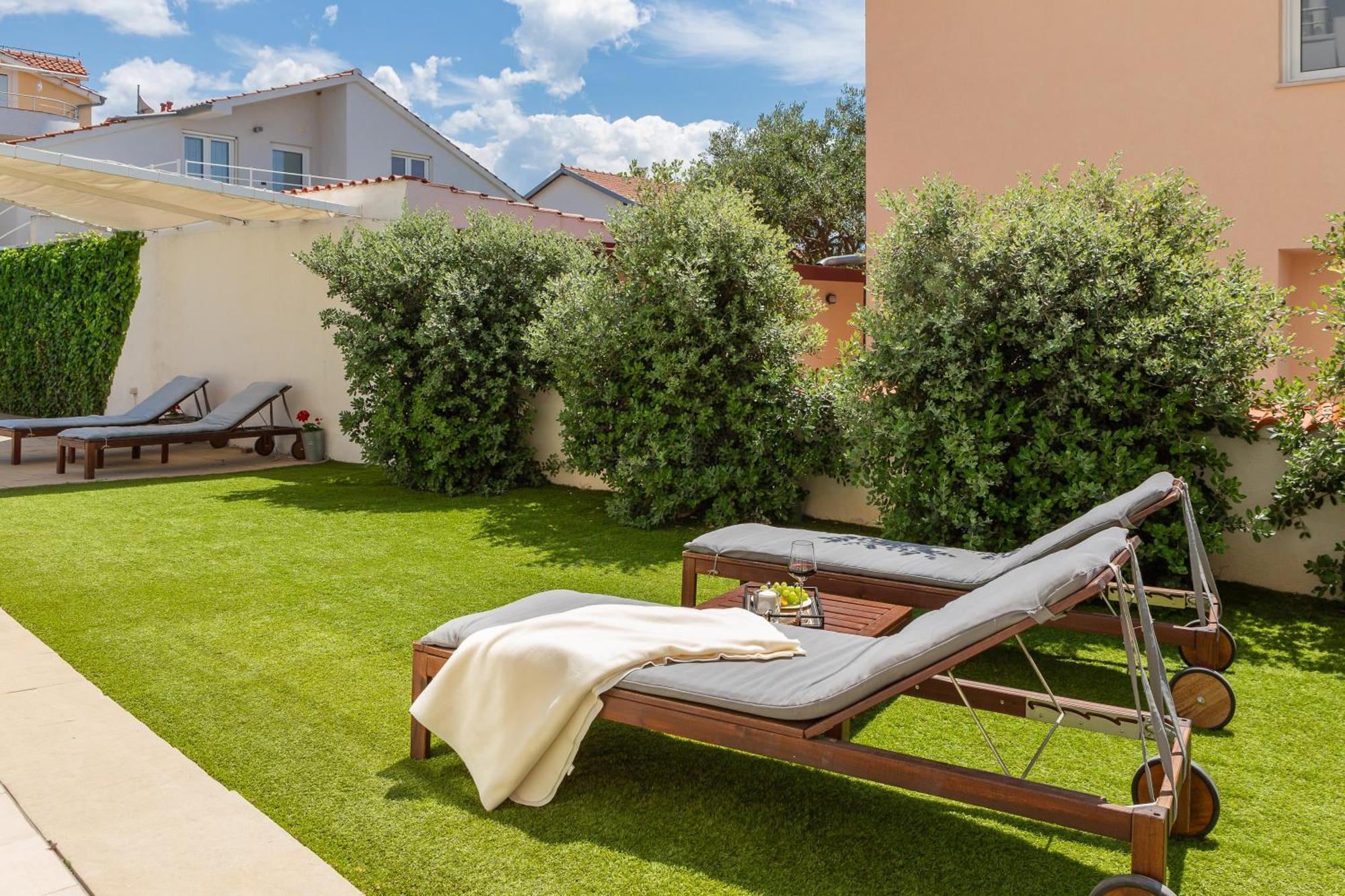 Apartment Tihi Iii Vodice