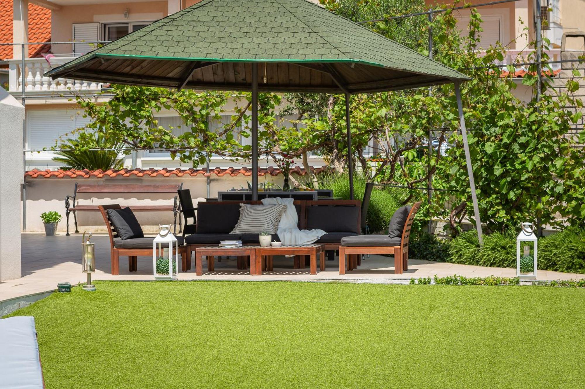 Tihi Iii Apartment Vodice