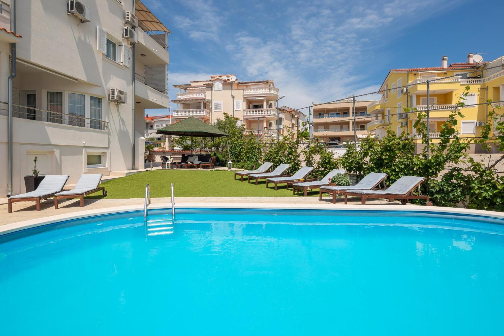 Tihi Iii Apartment Vodice
