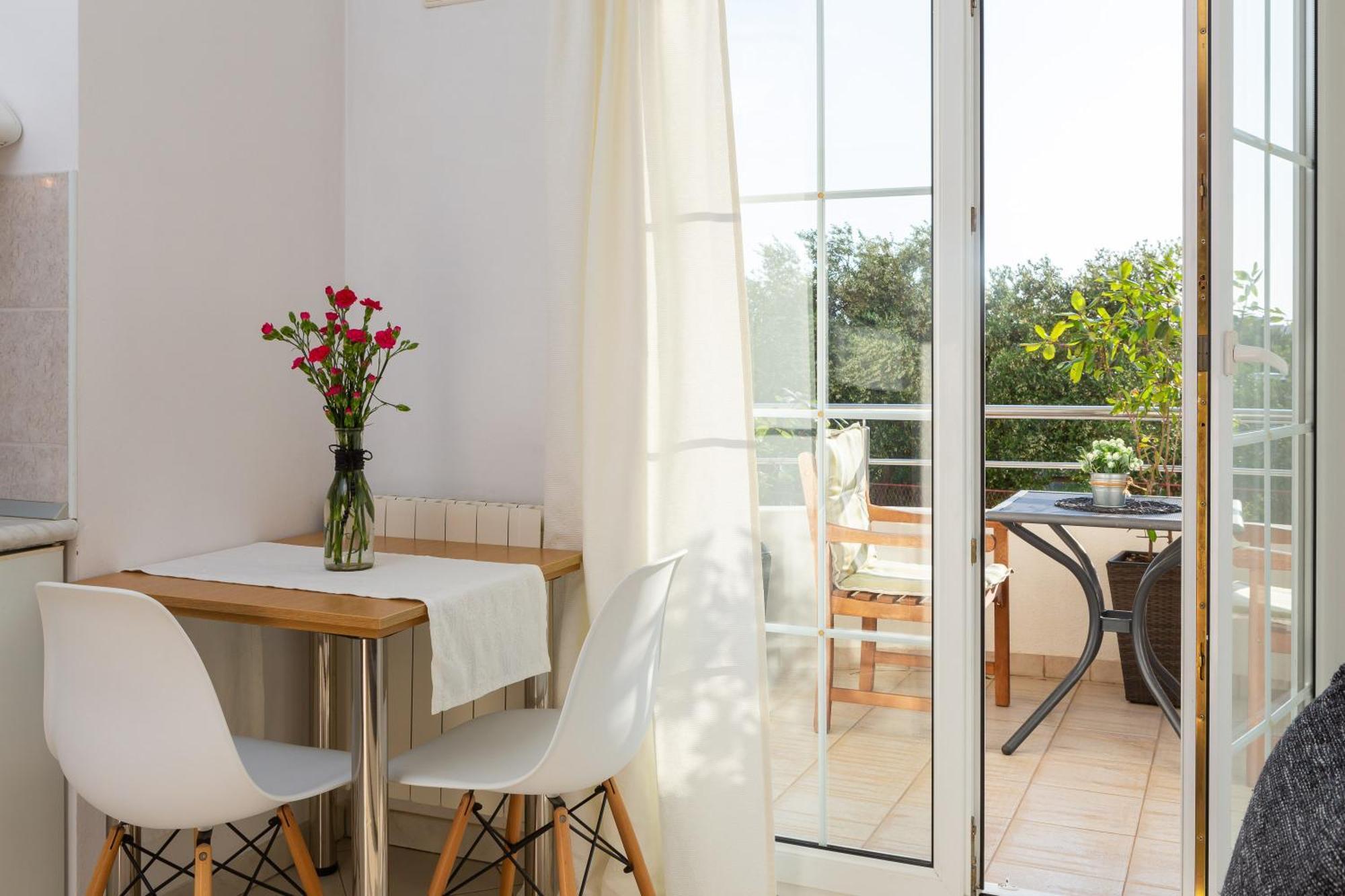 Tihi Iii Apartment *