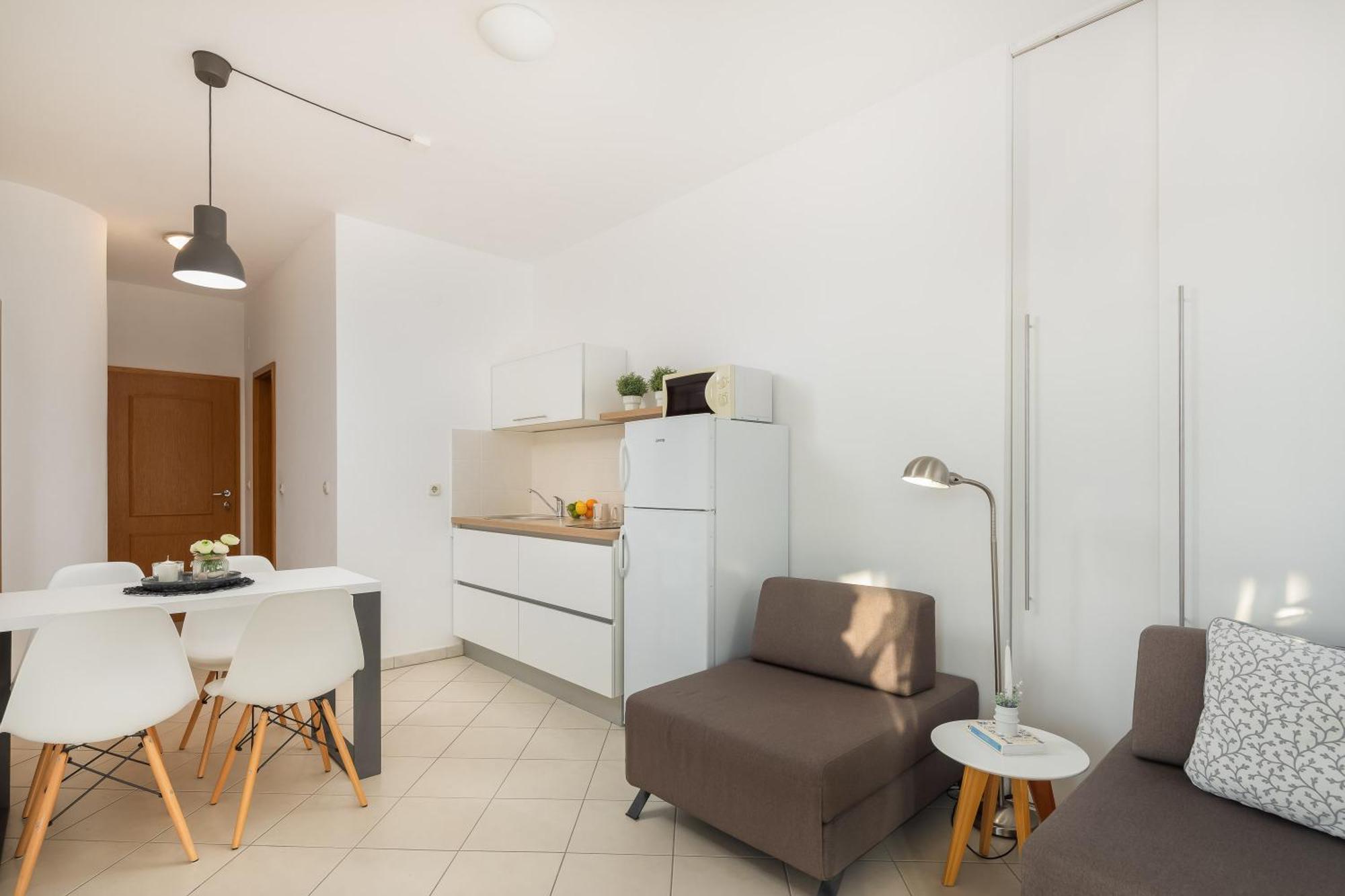 Tihi Iii Apartment Vodice